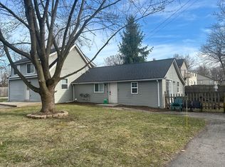 21487 Averhill St #2B, Farmington, MI 48336
