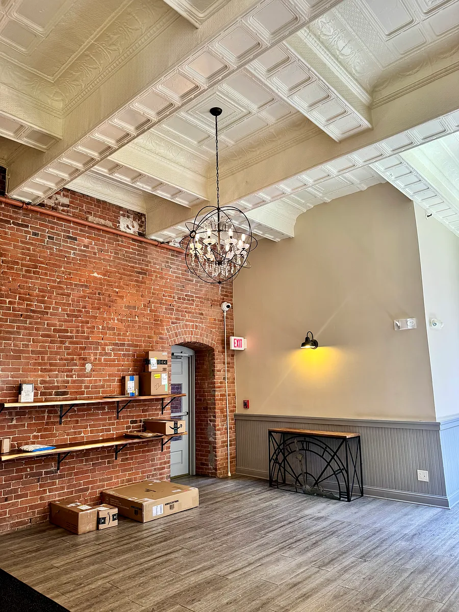 Building Photo - 25 Grand St #225