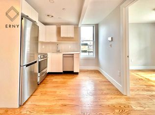 996 Carroll St APT 2R, Brooklyn, NY 11225