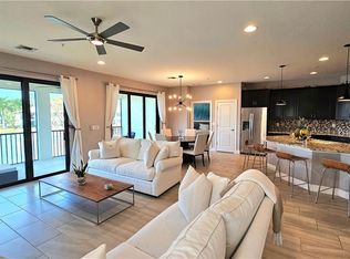 15145 Palmer Lake Cir UNIT 201, Naples, FL 34109