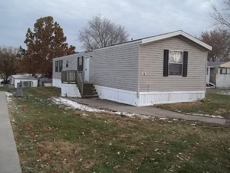1st image of 11805 N Illinois Ave