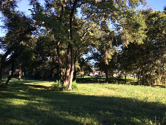 3rd image of Tbd Corner St Hwy 36 And Pin Oak 3.73 Acres