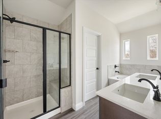 515 Elizabeth St, Irving, TX 75060