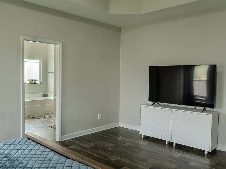 149 Bridgeport Dr — Photo 7