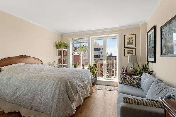 Sold by Owner | media 5