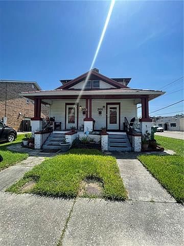1st image of 201 Metairie Heights Ave