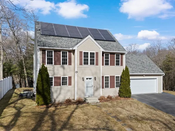 36 Norwood Ave, Ayer, MA 01432