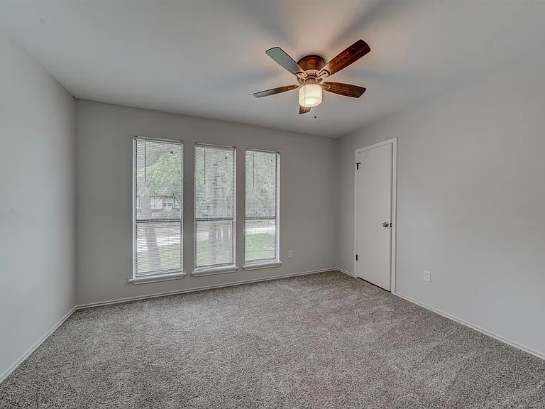 78 Brookflower Rd — Photo 8