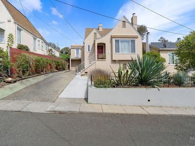 30 Buena Vista Avenue, Vallejo, CA, 94590