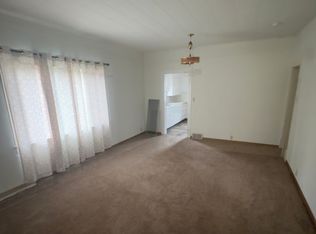 314 Central Ave, New Rockford, ND 58356