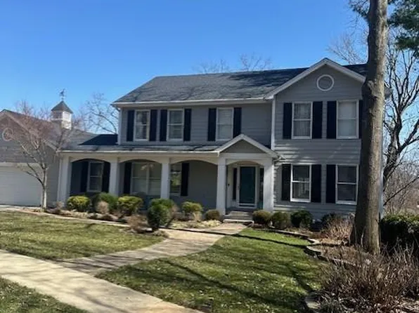 303 Greenbriar Estates Dr, Saint Louis, MO 63122