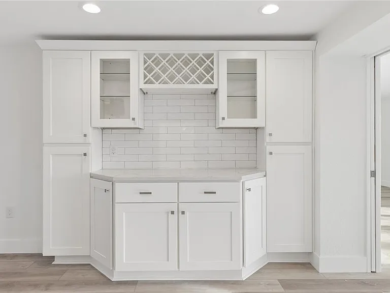 5400 Denver St NE — Photo 16