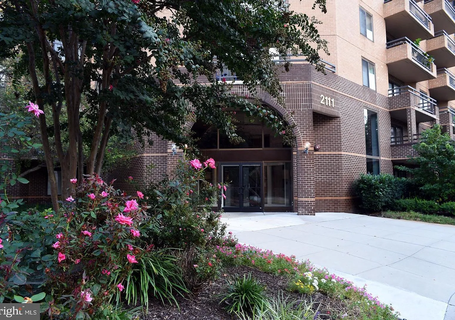 Glover Park - Beautiful One Bedroom — Photo 1