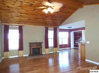 342 Esther Ct, Dandridge, TN 37725