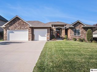 6020 N 163rd St, Omaha, NE 68116