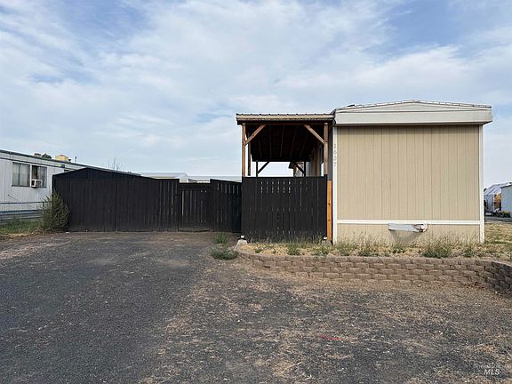 2nd image of 1637 13th St