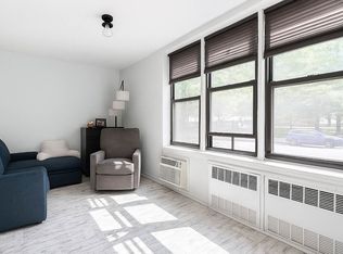 87-70 173rd St #2F, Queens, NY