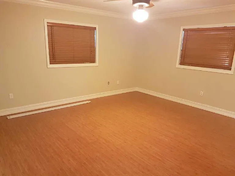 22674 SW 65th Cir — Photo 7