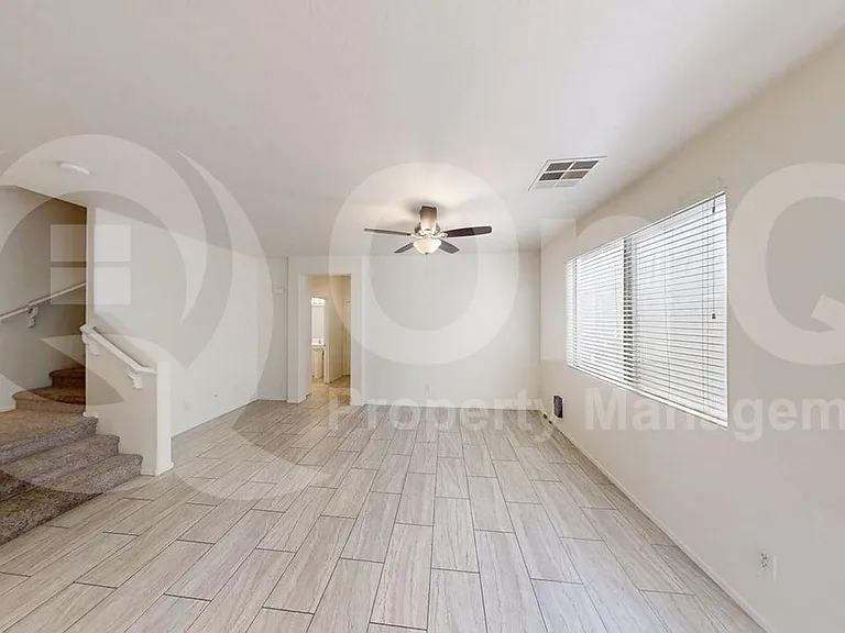 3834 E Santa Fe Ln — Photo 7