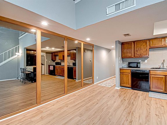 4th image of 14777 Wunderlich Dr APT 702