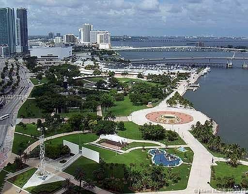 5th image of 325 S Biscayne Blvd APT 221