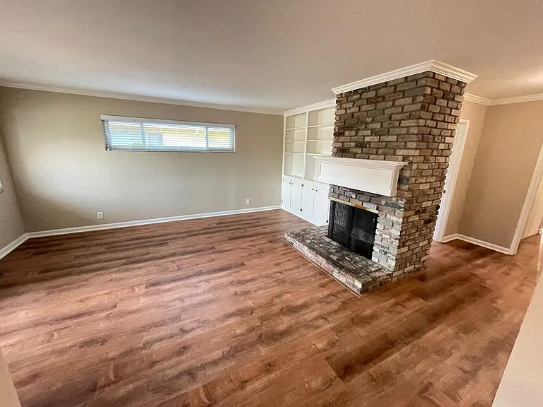 1615 Grace Ave #1615 — Photo 8