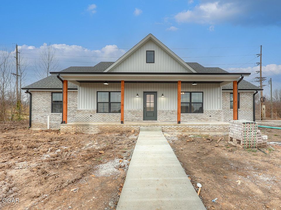 2215 Harlow St, Carthage, MO 64836 | Zillow