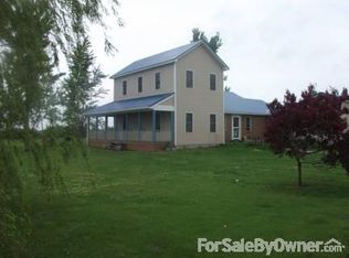 12707 Oakland Ave, Maroa, IL 61756