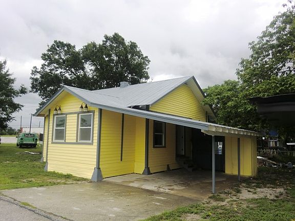 2nd image of 602 Orange Ave