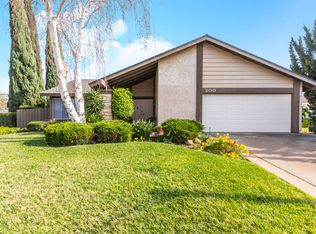 200 Wedgewood Cir, Thousand Oaks, CA 91360