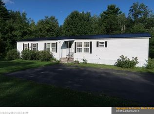 52 Back St, North Monmouth, ME 04265