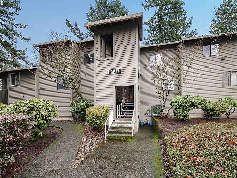 1st image of 12600 SE Freeman Way #116