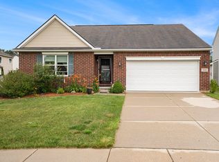 3884 Silver Charm Ln, Howell, MI 48843