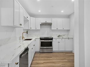 3930 University Center Dr APT 103, Las Vegas, NV 89119