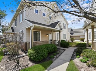 124 Yarrow Ct, Romeoville, IL 60446