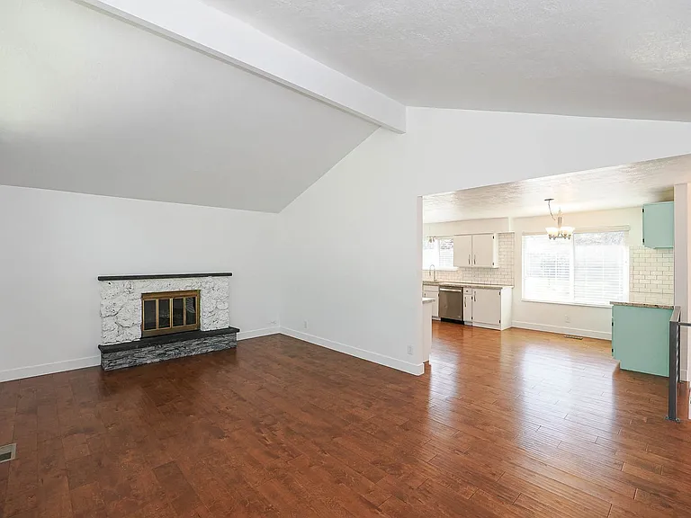 9062 S Daybreak Dr — Photo 11