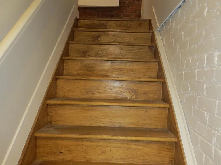 4403 Franklin Blvd — Photo 37