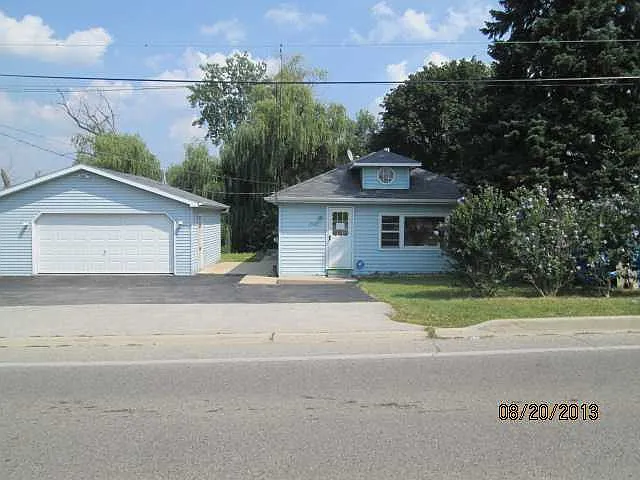 35027 N Wilson Rd photo 1