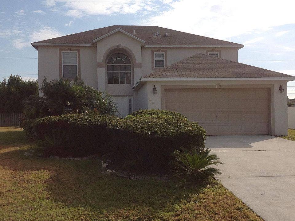 1st image of 2141 SE Wald Street