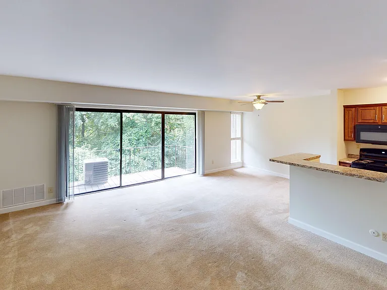 Hyland Hills — Photo 15