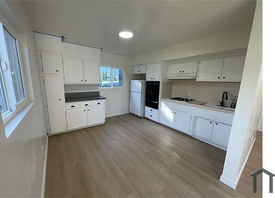 1st image of 2939 S Bronson Ave APT 4