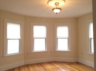 211 Boylston St #2, Brookline, MA 02445
