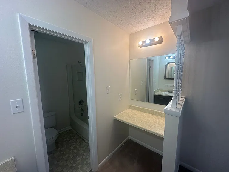 6903 Flying Cloud Ln — Photo 14