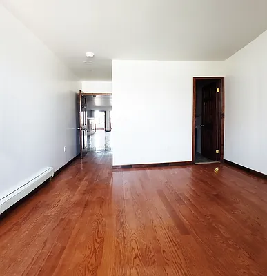 Rented by Avenues Real Estate | media 6