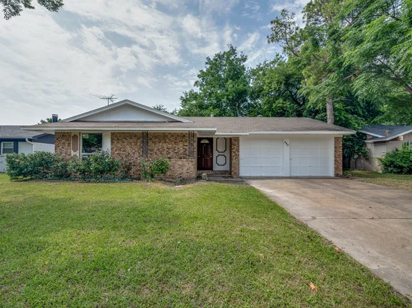 822 Milky Way, Garland, TX 75040