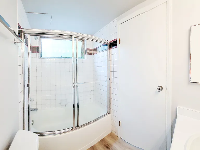 1850 W 8th Ave #205 — Photo 34