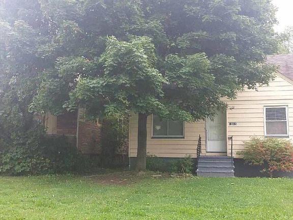 2nd image of 13818 Cranwood Dr