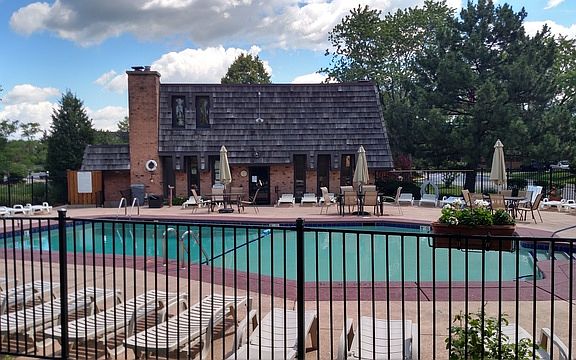 2nd image of 7 Oak Creek Dr APT 3709