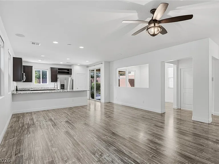 5527 Bellmead Ct — Photo 13