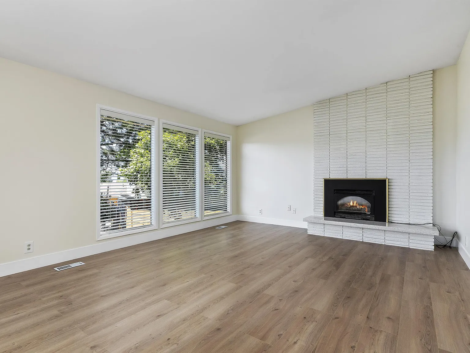 7841 Da Vinci Drive - 1 — Photo 2